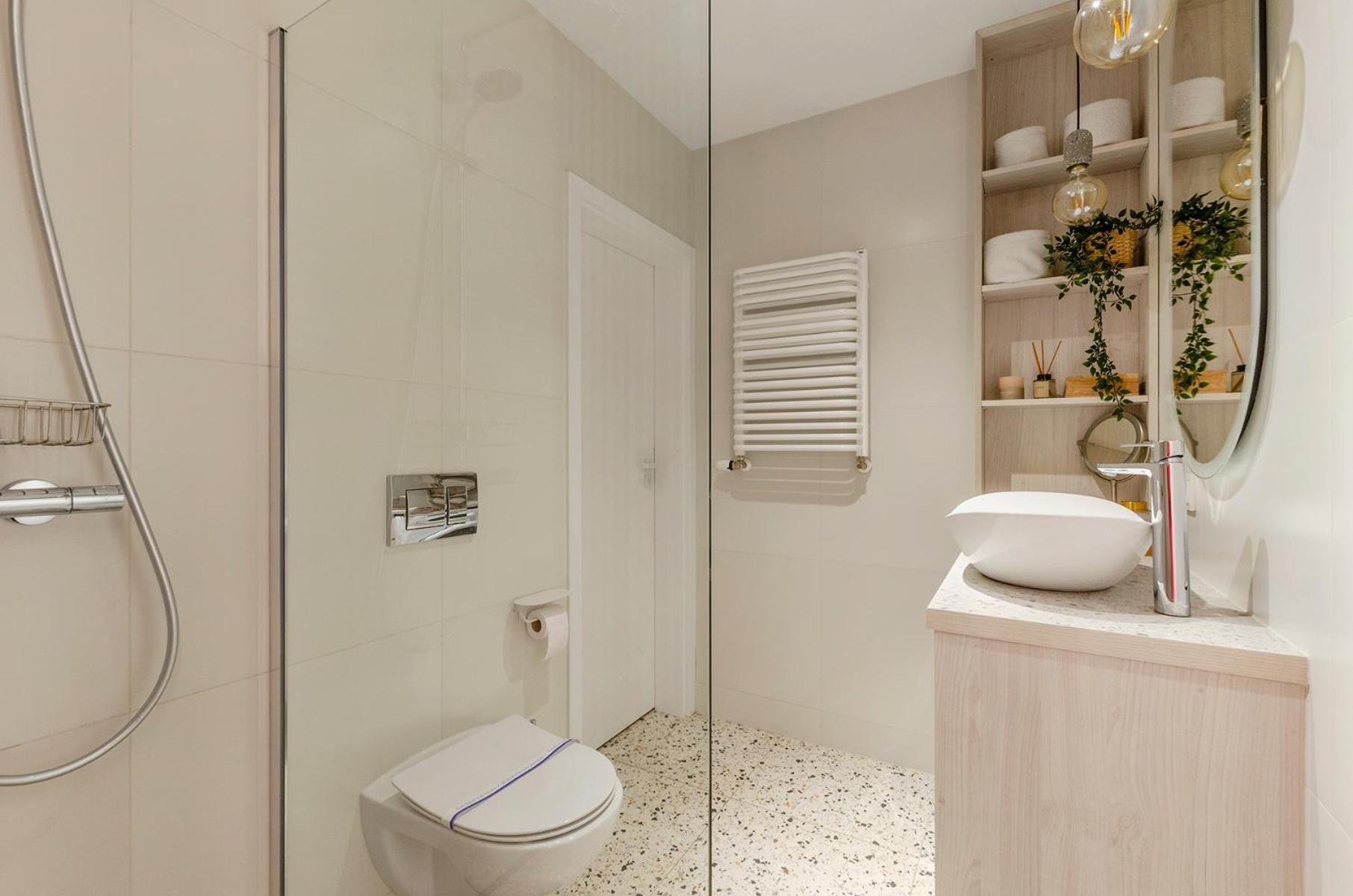 Queen Size Bed - Apartament Obok Manufaktury W Centrum Lodzi - Parking Gratis!!! Kültér fotó